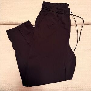 Lululemon high rise 7/8 pants. Size 12
